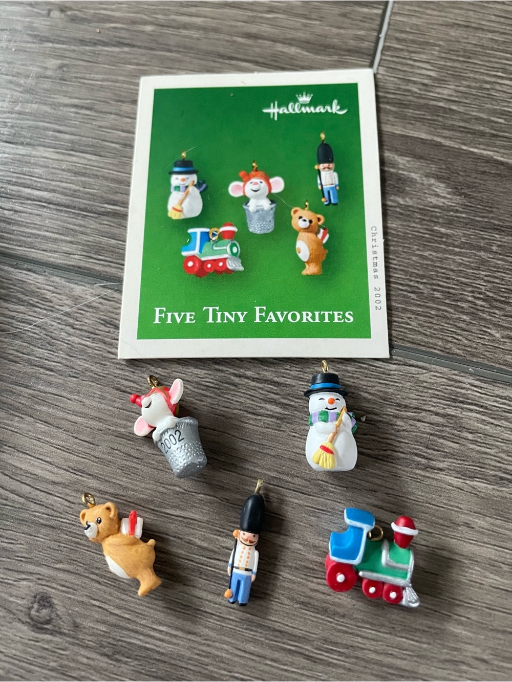 Hallmark Keepsake Five Tiny Favorites Collection - Picture 4 of 4